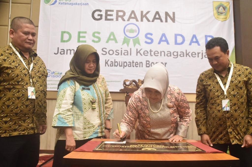 Bupati Bogor Hadiri Launching Desa Sadar Jaminan Sosial Ketenagakerjaan