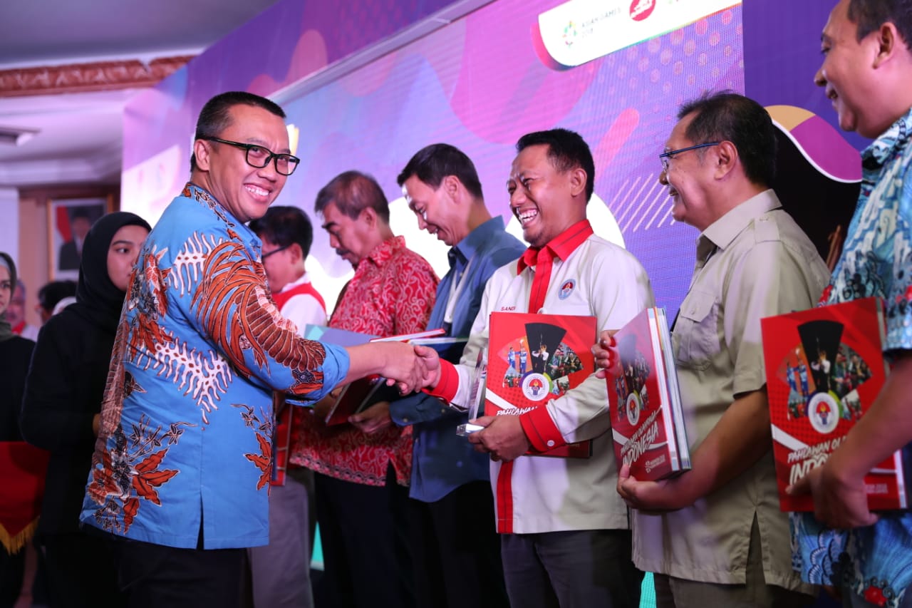 Menpora Apresiasi Pameran Foto dan Peluncuran Buku “Pahlawan Olahraga Indonesia”