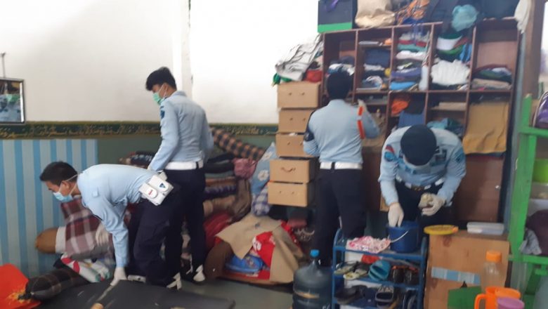 Razia Warga Binaan Petugas Lapas Gunung Sindur Temukan Barang Terlarang dari Kamar Napi