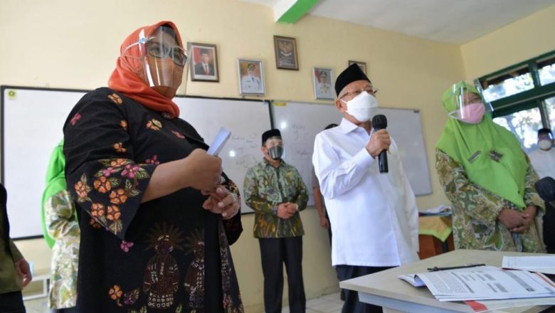 Lindungi Anak, Bupati Bogor Minta Para Orang Tua Segera Lakukan Vaksinasi Covid-19