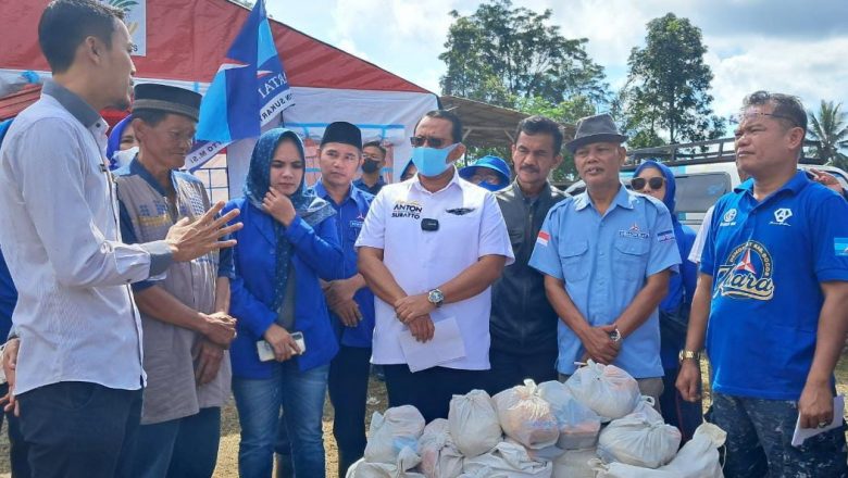 Demokrat Jabar dan Bogor Berikan Bantuan Korban Bencana Alam di Pamijahan