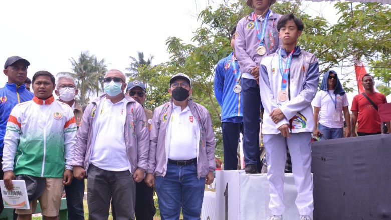 Atlet Renang Kab Bogor Raih Dua Medali Emas Nomor Perairan Terbuka 5.000 Meter Putri-Putra