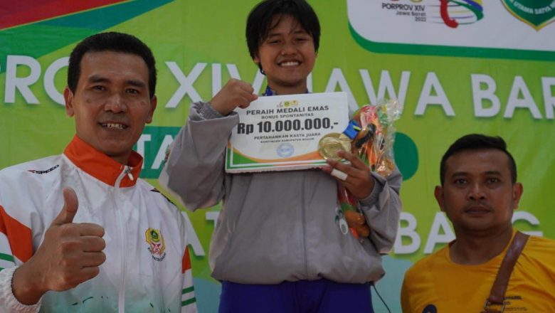 Atlet Judo Kembali Raih Satu Medali Emas dan Dua Medali Perunggu di Porprov Jabar 2022