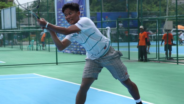 ‘Ratakan’ Kabupaten Kuningan, Beregu Putra Tenis Kabupaten Bogor Gondol Medali Emas