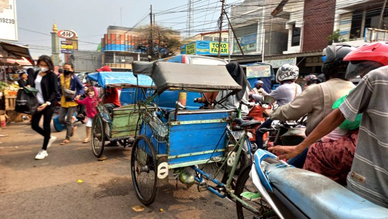Waduh Camatnya Kebanyakan Rapat, Citereup Makin Amburadul