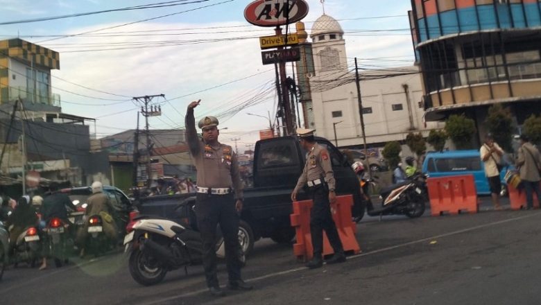 Gara-Gara Dibilang Tidak Tegas Netizen, Ini Yang Dilakukan Kapolsek Citeureup