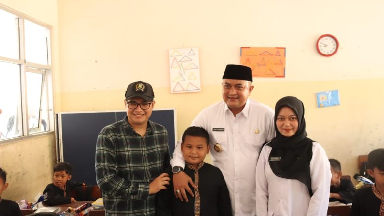 Usai Kebakaran, Sastra Winara Pinta Pemkab Segera Renovasi SDN Kalongsawah 01